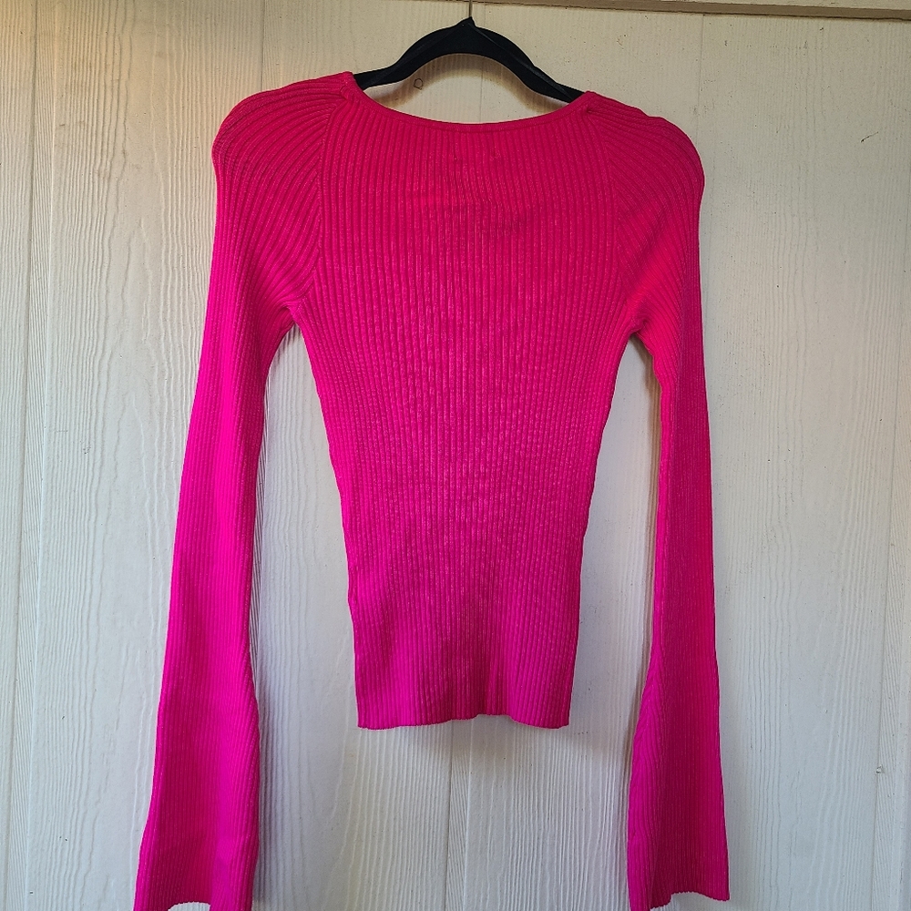 H&M Fushia Cable Knit Sweater Size Small - Picture 3 of 10